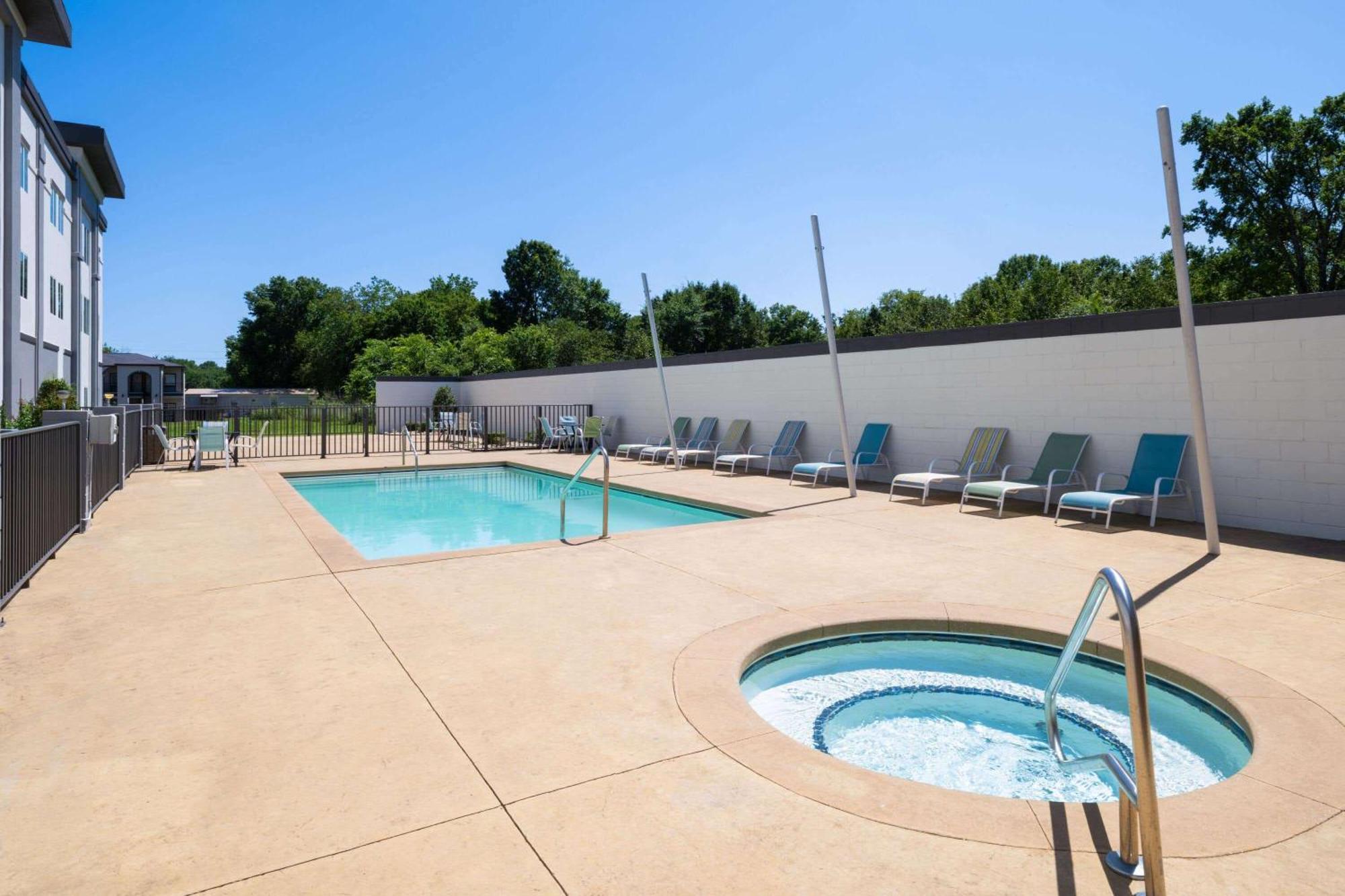 La Quinta By Wyndham Muskogee Exterior foto